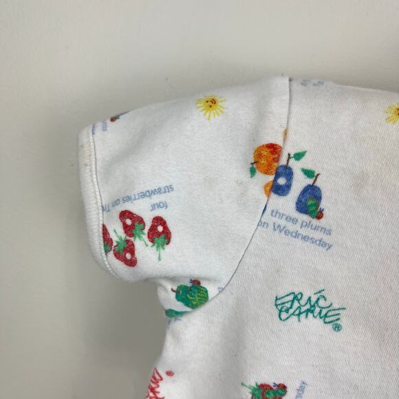 Vintage Y2K Carter's Eric Carle The Very Hungry Caterpillar T-Shirt 6-9 Months - Picture 2 of 8